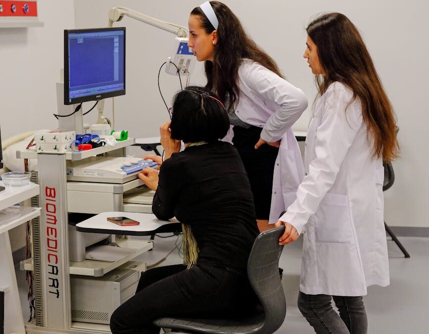 Como a Governança de Dados Impulsiona a Eficiência e a Qualidade nas Instituições de Saúde