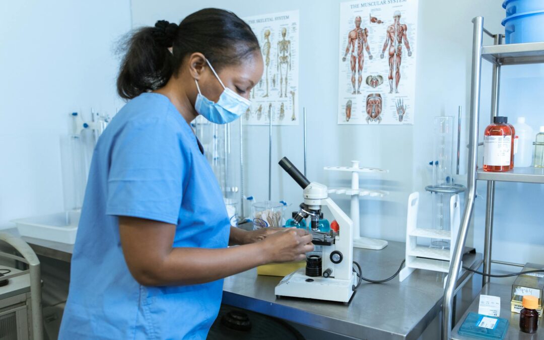 Como BI escalável pode facilitar decisões rápidas e reduzir silos